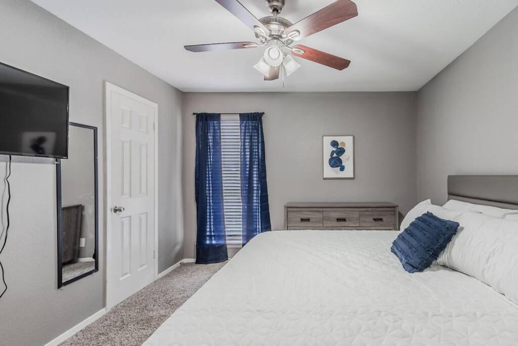 Cozy 2 Bedroom Apt 9Ml From Downtown Ft Worth Fort Worth Eksteriør billede